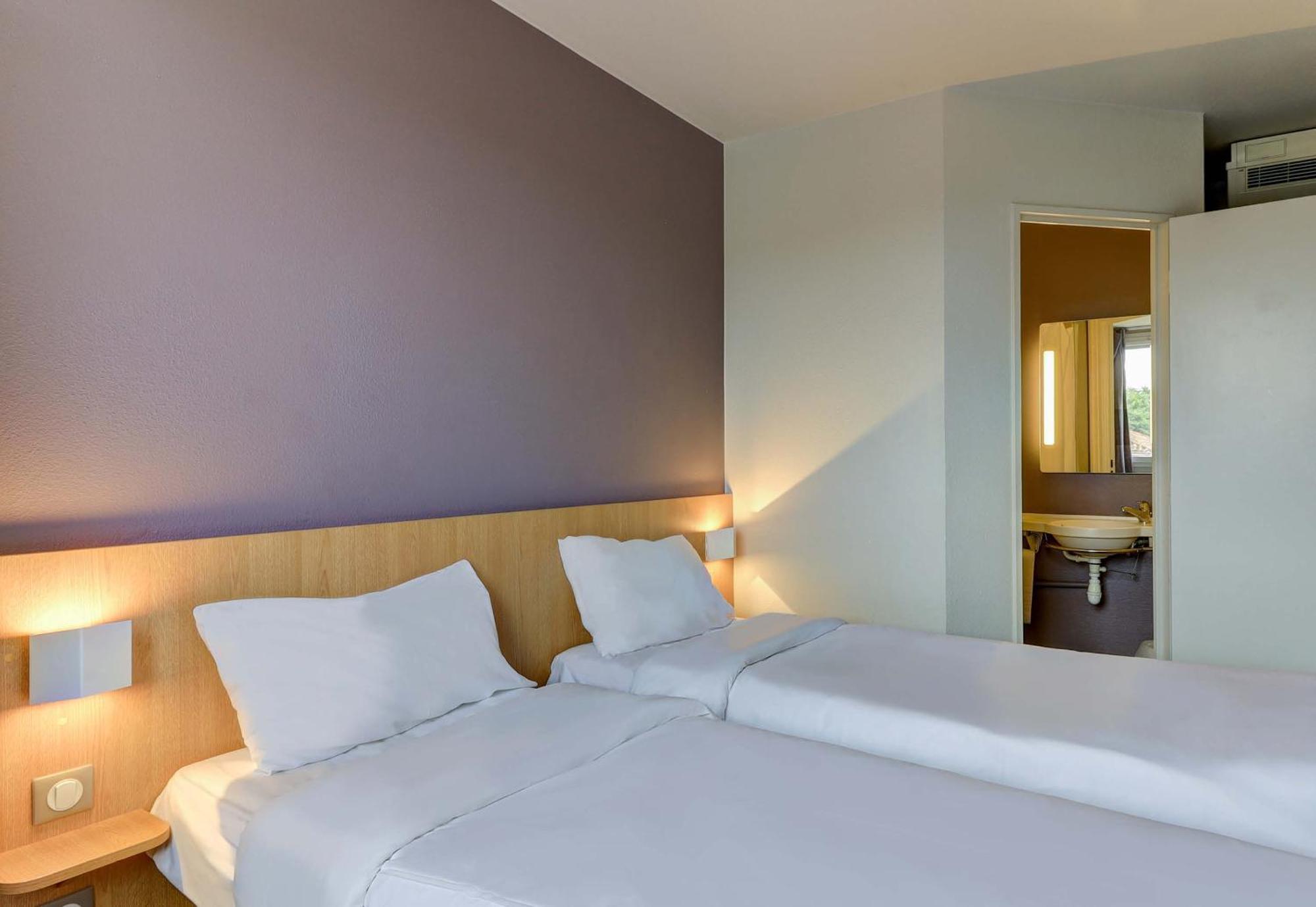 Hotel B&B Hotel Paray-Le-Monial 2*