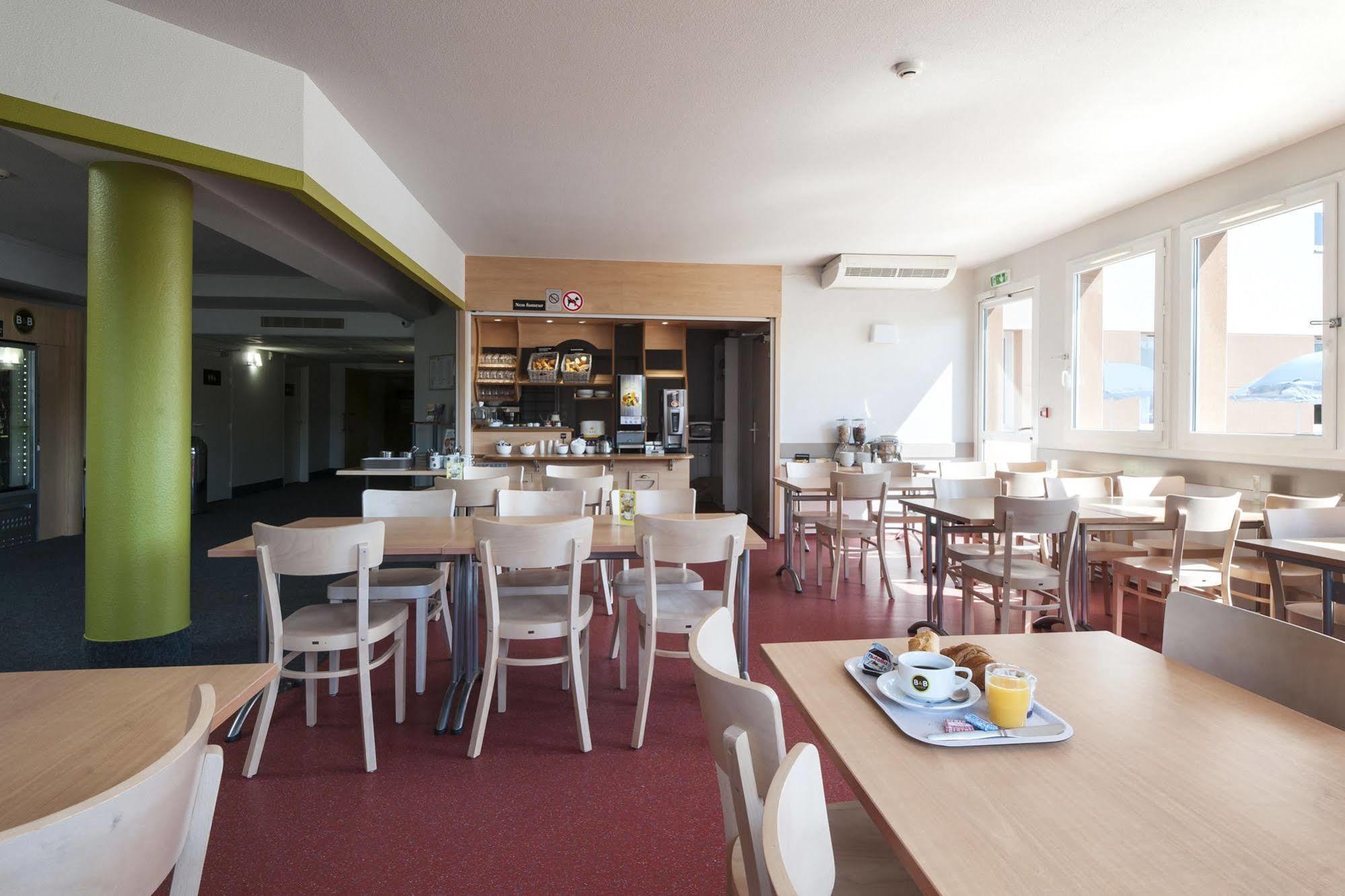 B&B Hotel Paray-Le-Monial Hotel